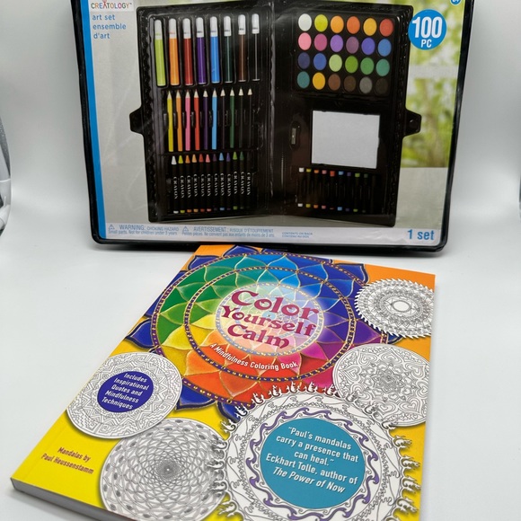 Color and crayons, coloring books - Picture 2 of 16
